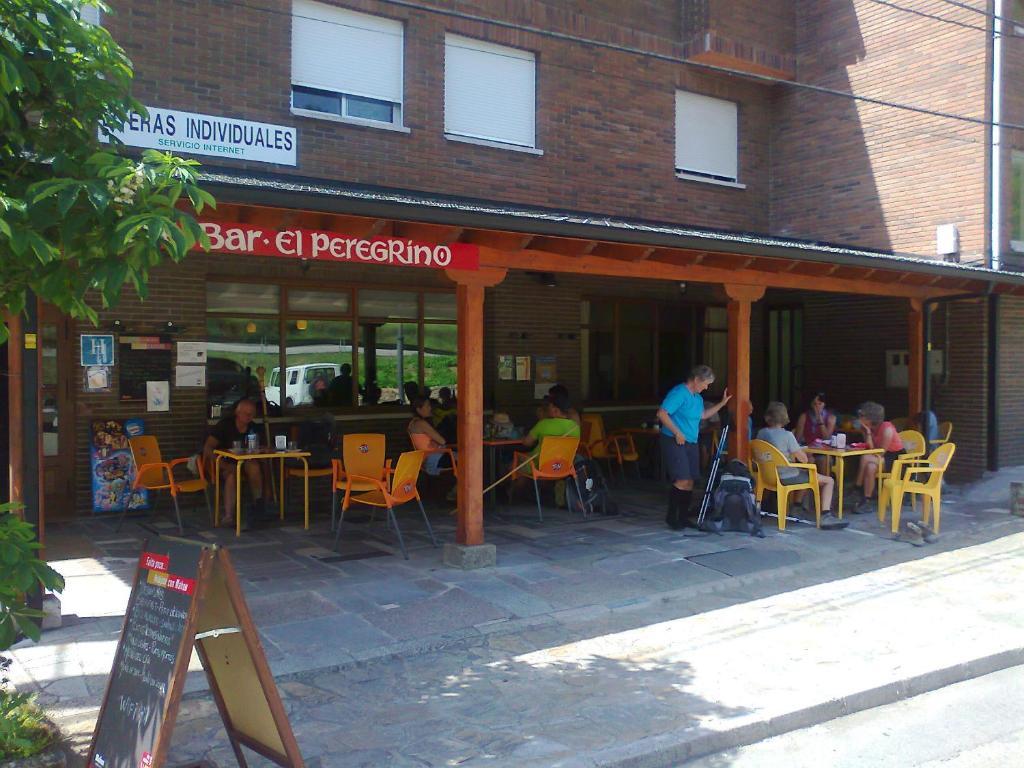 Hostal El Peregrino La Portela de Valcarce エクステリア 写真