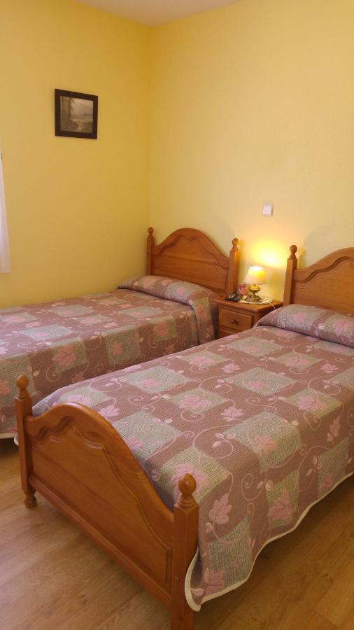 Hostal El Peregrino La Portela de Valcarce エクステリア 写真