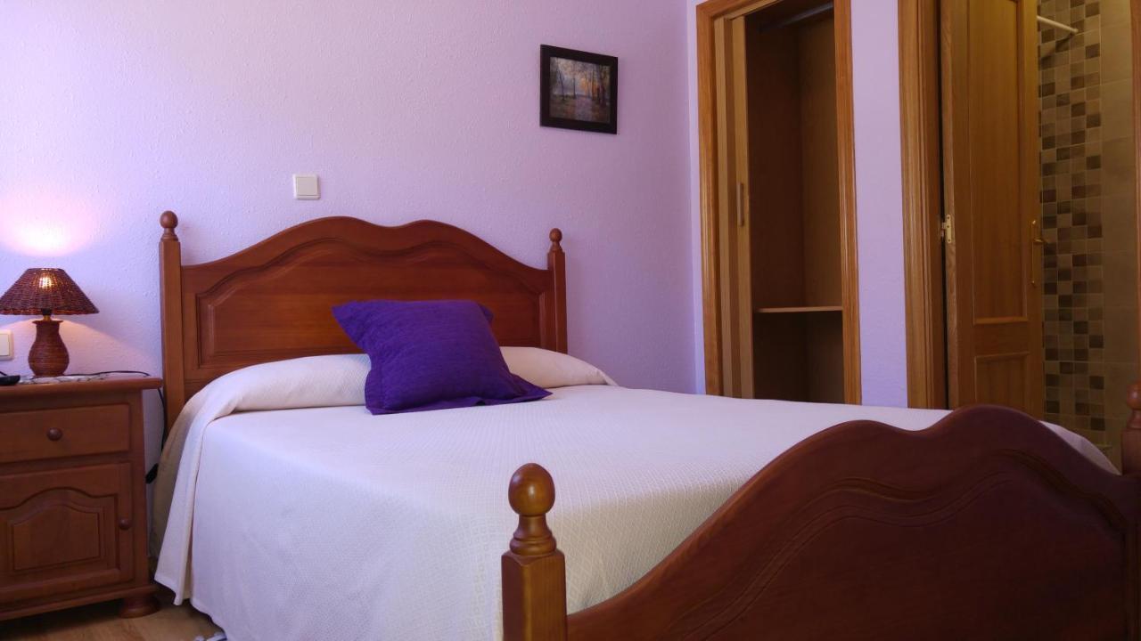 Hostal El Peregrino La Portela de Valcarce エクステリア 写真